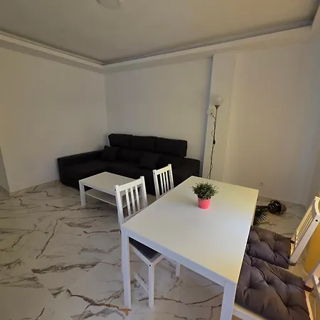 Sunny Center Apartment